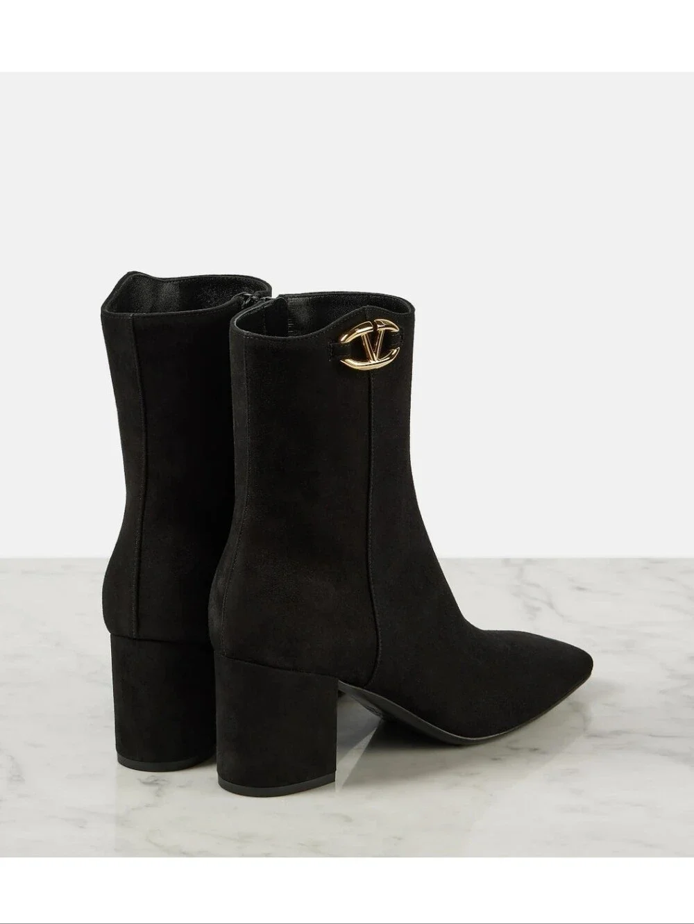 $1,490 Valentino Garavani Black V-Logo Suede Ankle Booties EU:38 US 8 BNIB